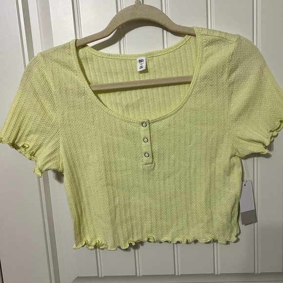 BP Womens Ribbed‎ Knit Top Lettuce Edge Cropped Button Front Yellow Size M - Picture 1 of 8